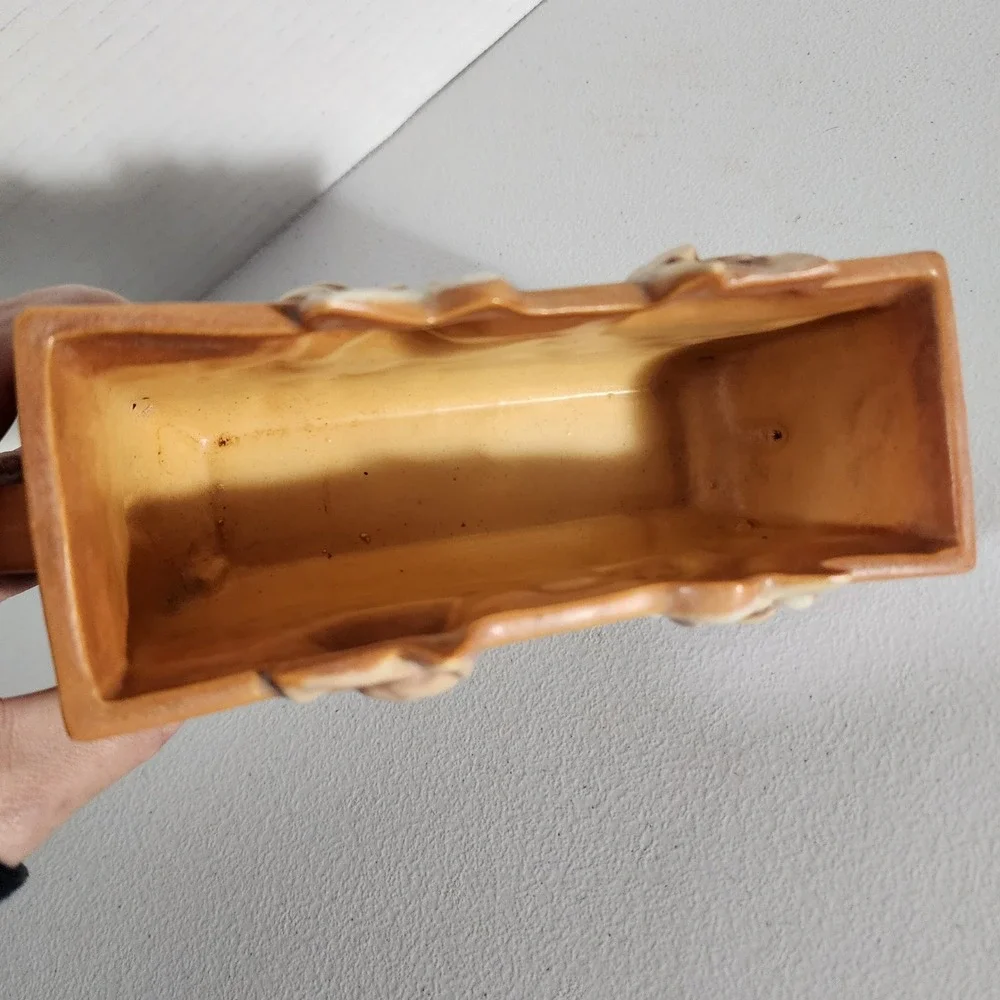 Roseville Pottery Magnolia Brown Window Box Planter 386-8 VTG Art Deco Floral